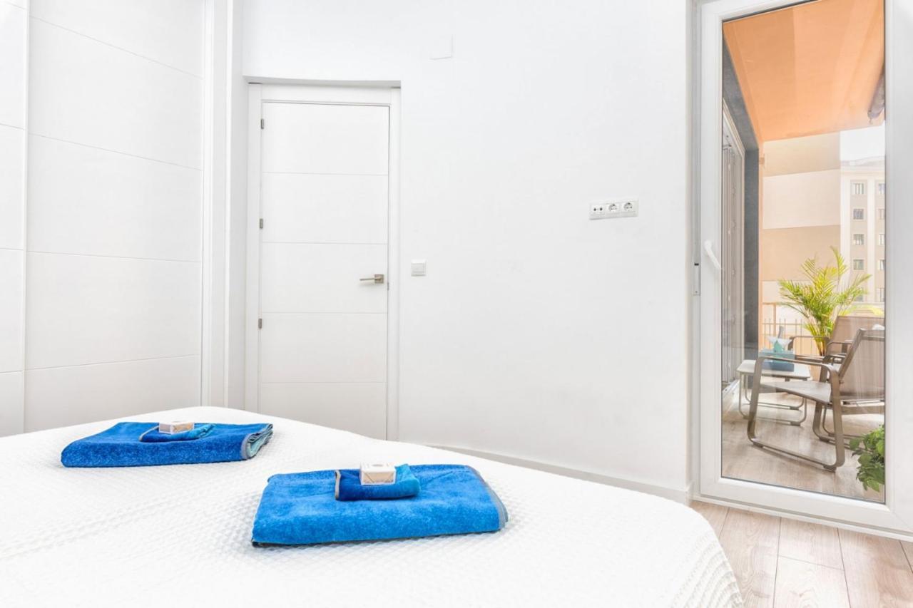 Pinzon Apartment In Malaga By Solaga Holiday Homes Dış mekan fotoğraf